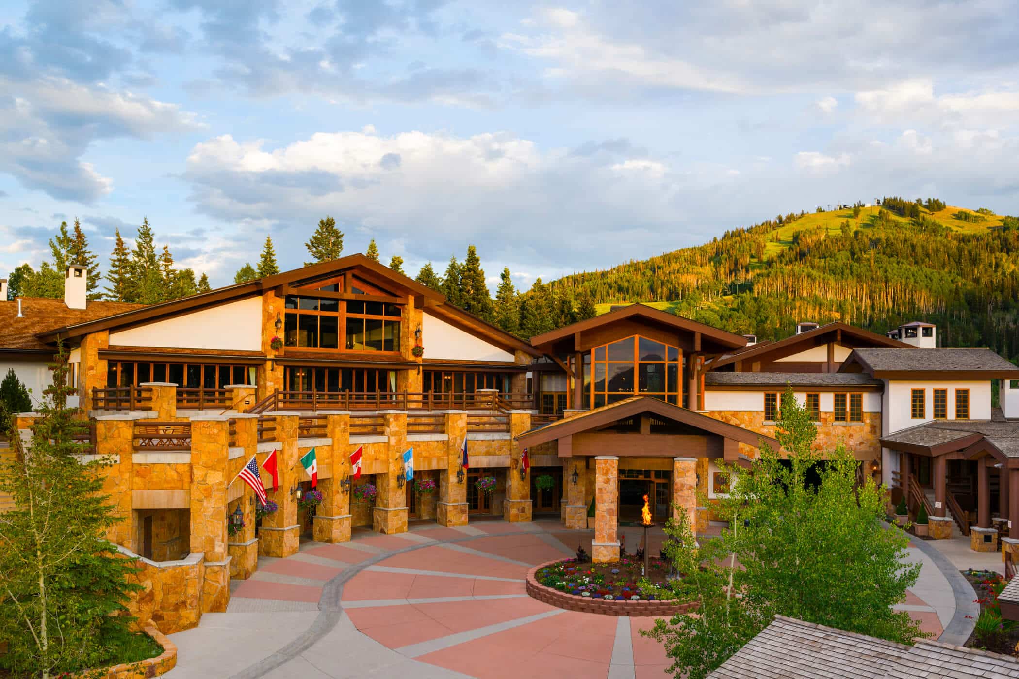 Stein-Eriksen-Lodge-Utah-Luxury-Tours